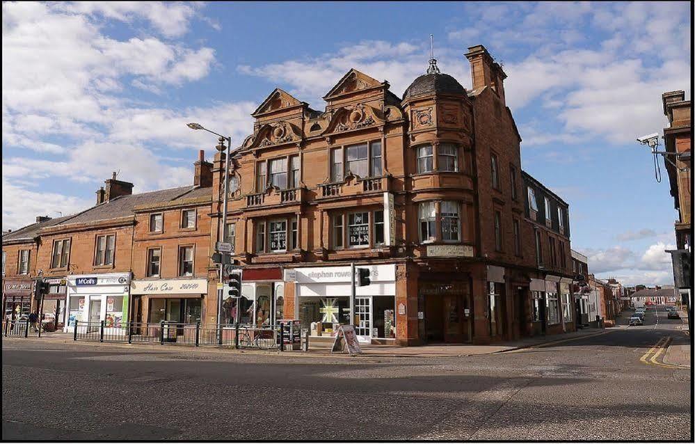 The Corner House Hotel Annan Exteriér fotografie